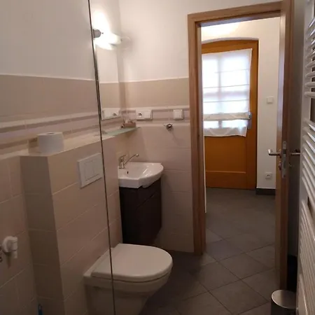 Malý Mnich 3* Mníšek pod Brdy