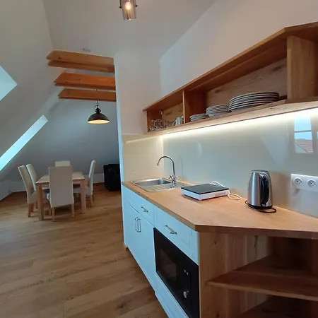 Couette-café Maly Mnich Mníšek pod Brdy
