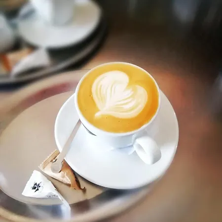 Maly Mnich Couette-café
