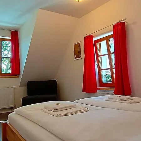 Maly Mnich Mníšek pod Brdy