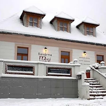 Maly Mnich 3* Mníšek pod Brdy