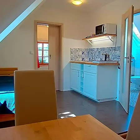 Maly Mnich Mníšek pod Brdy