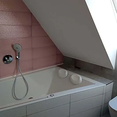 Maly Mnich Mníšek pod Brdy