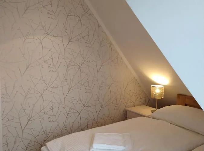 Bed & Breakfast Malý Mnich 3*