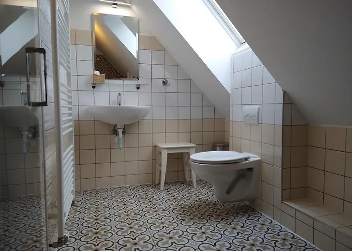 Malý Mnich 3* Mníšek pod Brdy