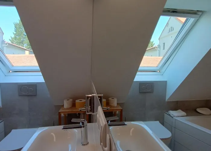 Bed & Breakfast Malý Mnich 3*